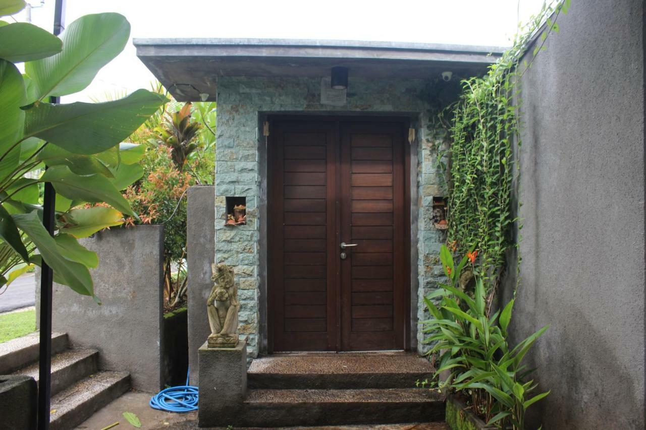 Paranyogan Homestay 2 Jimbaran Екстериор снимка